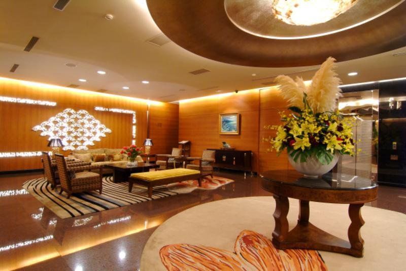 King'S Town Hotel Гаосюн Экстерьер фото