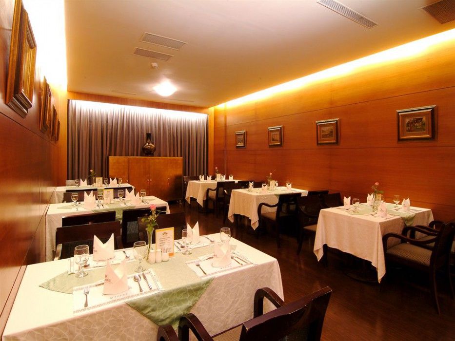 King'S Town Hotel Гаосюн Экстерьер фото