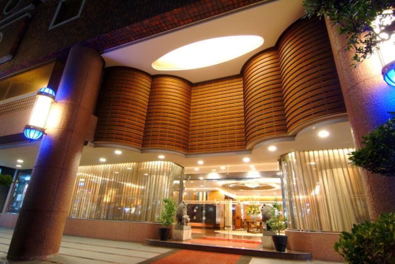 King'S Town Hotel Гаосюн Экстерьер фото