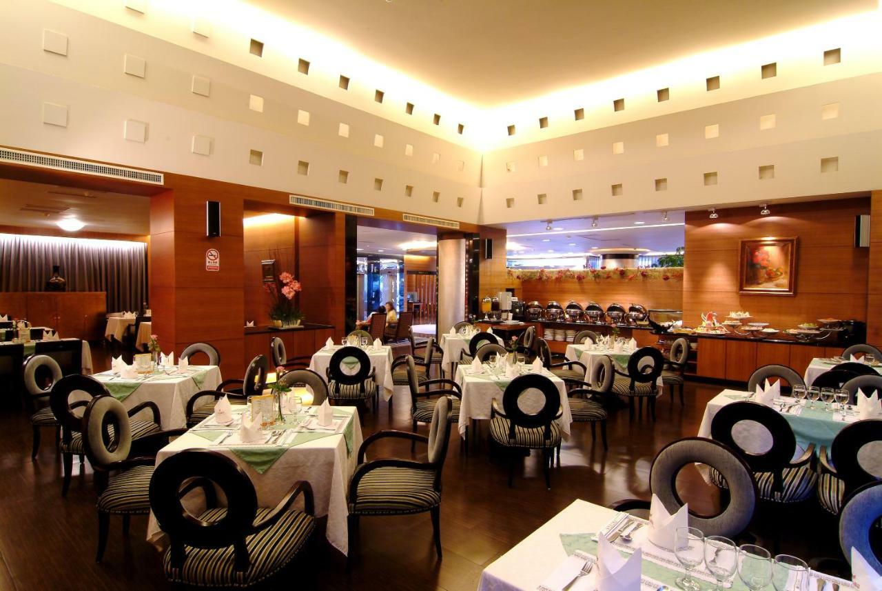 King'S Town Hotel Гаосюн Экстерьер фото